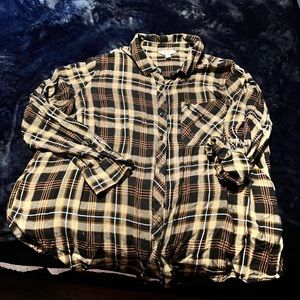 TERRA + SKY | plus size button down- black and tan plaid with accents of peach
